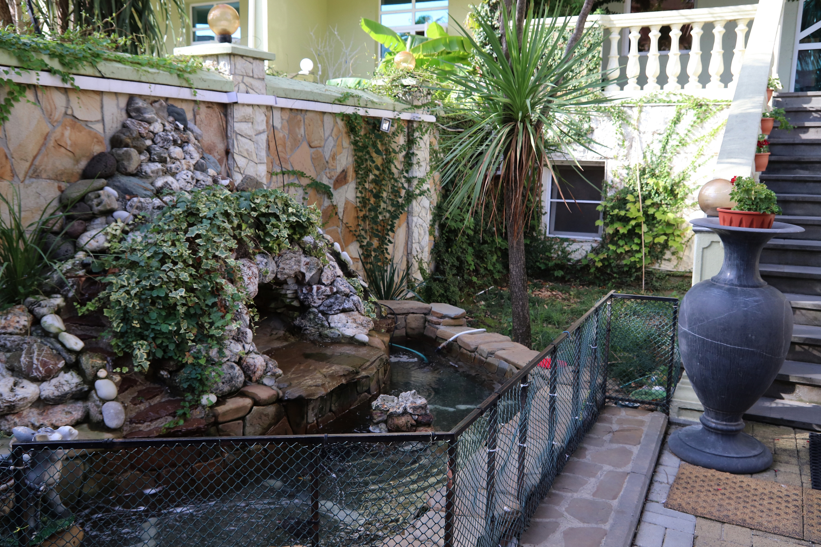 Отель Парадиз