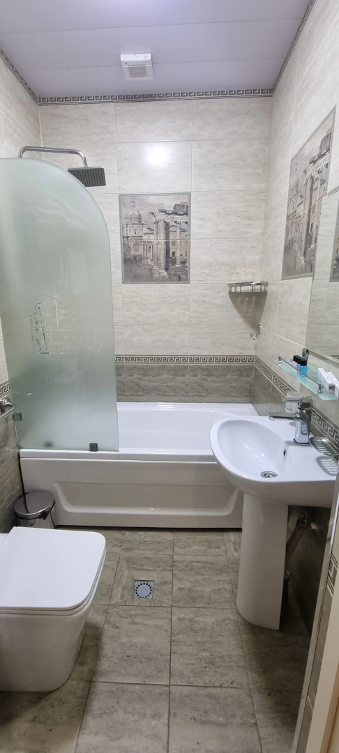 Отель и Спа Hayat Plaza