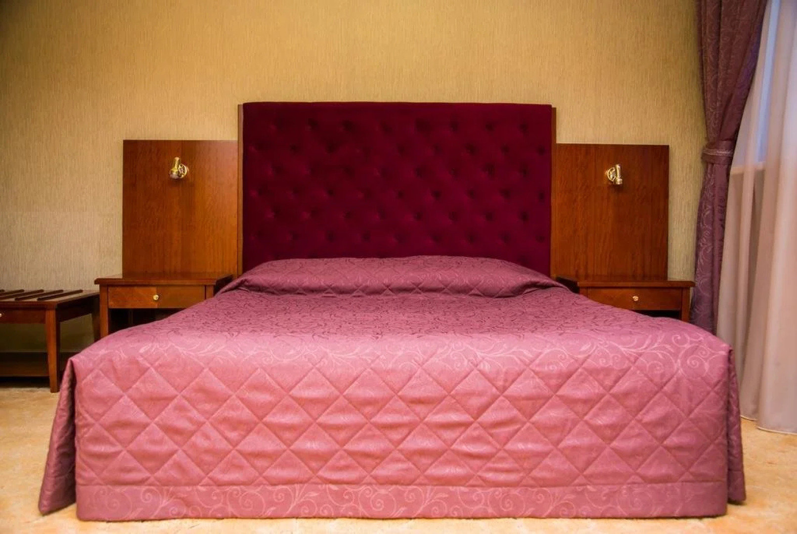 Отель Nomad Palace