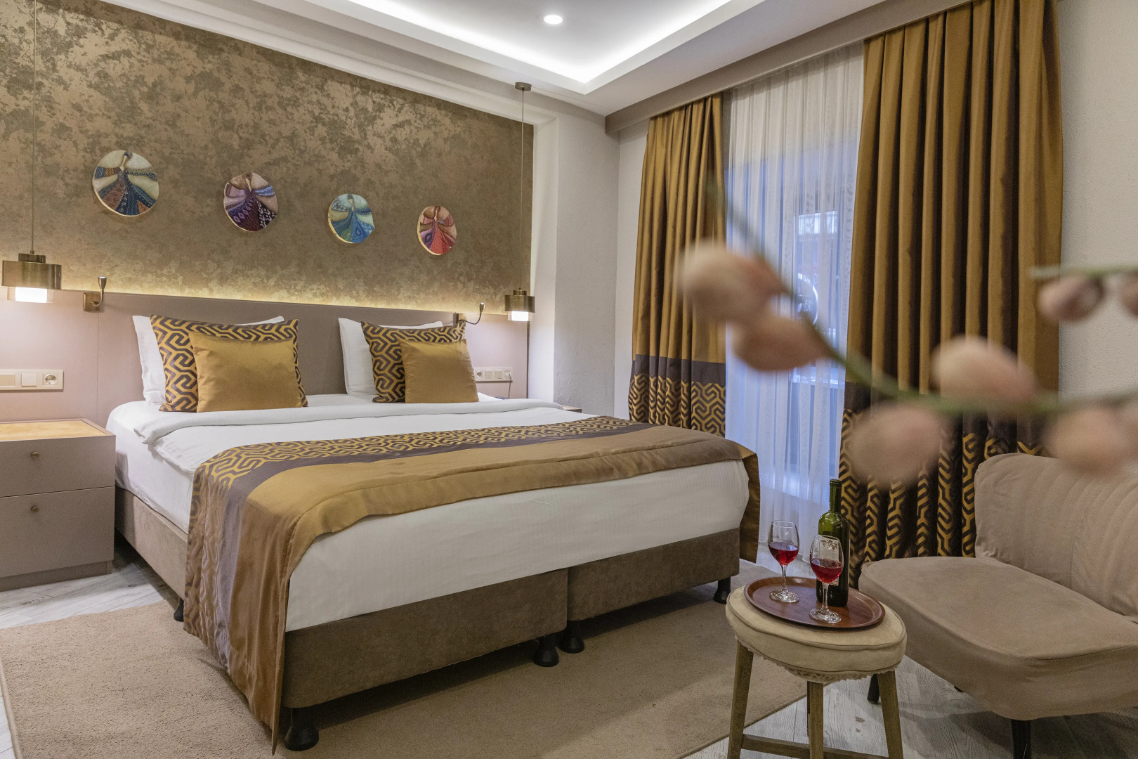 Ayramin Deluxe Hotel