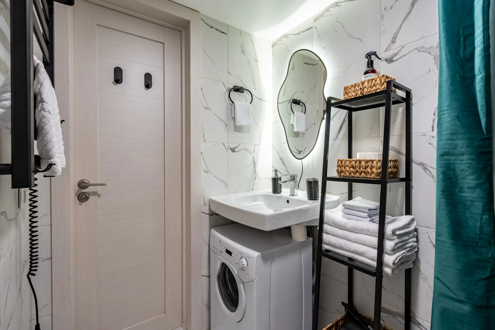 Апартаменты KeysSpb на Невском St4