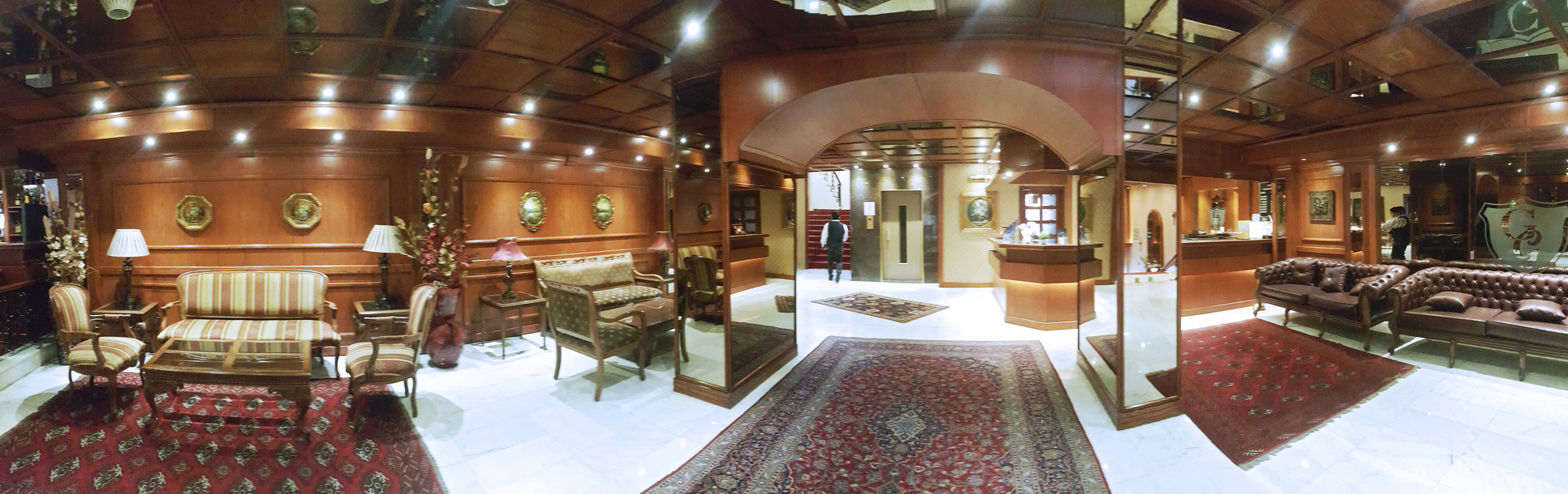 Отель Grand Gabriel