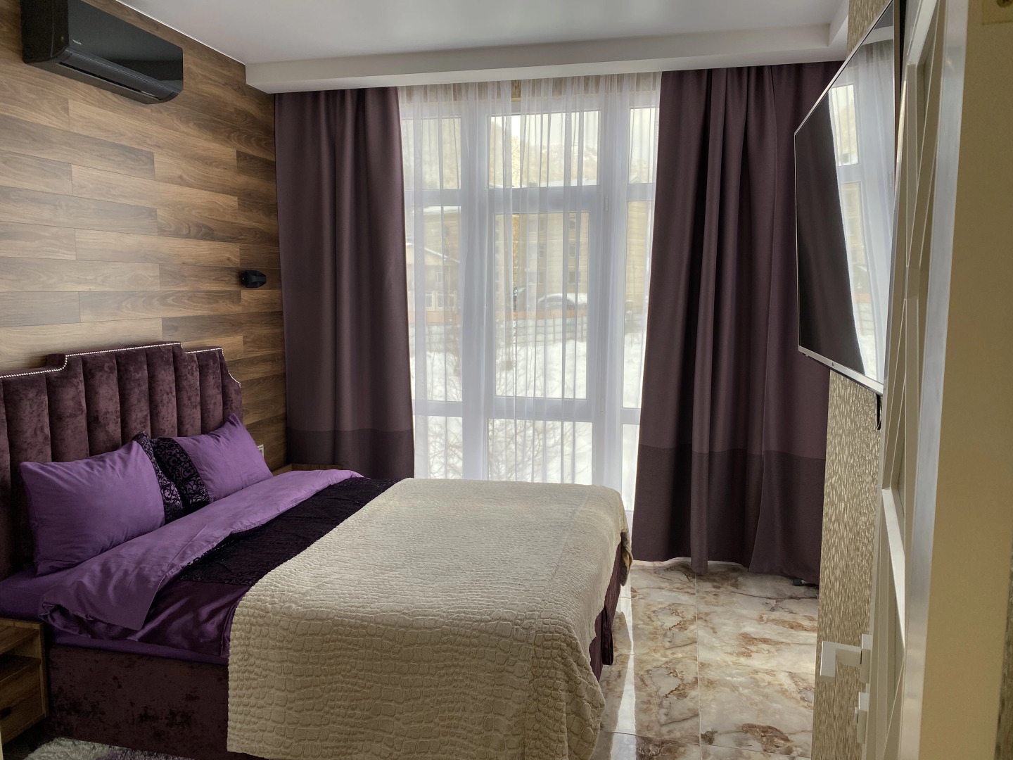 Апартаменты Люкс-Апарт Эстонская 9/4