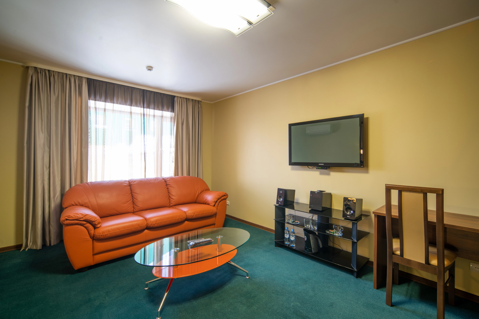 Гостиница Строитель