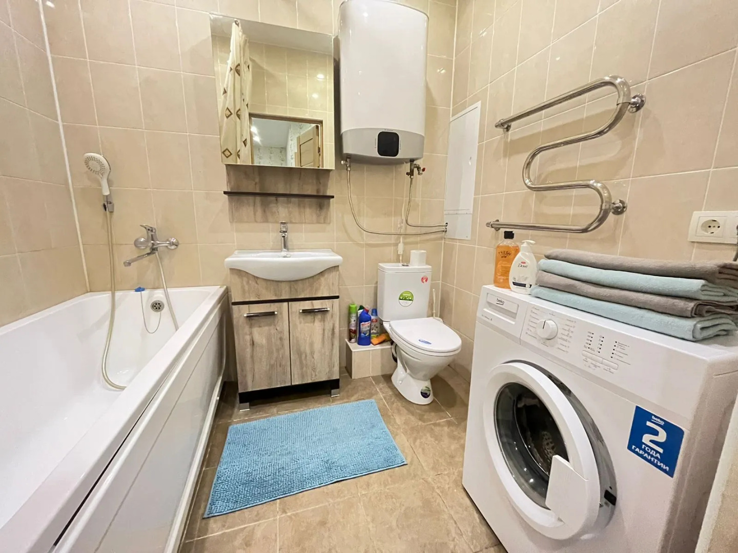 Апартаменты Royal Aurora  Евродвушка на Махалина