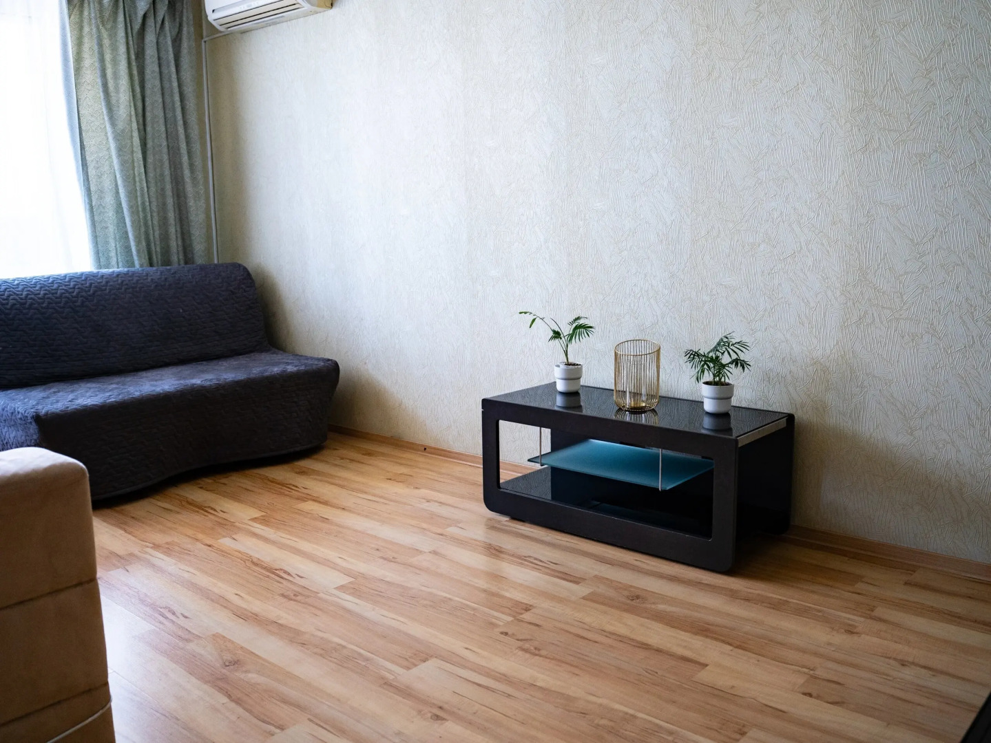 Квартира Уютная двухкомнатная