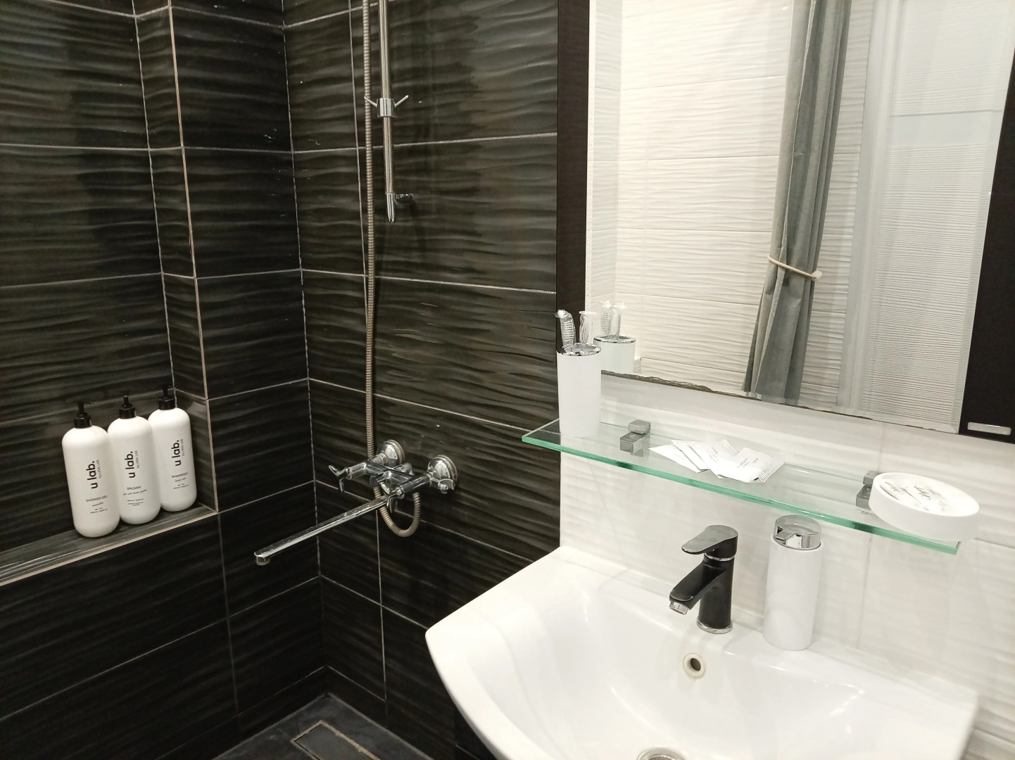 Квартира Уютная Нефтеюганск 14 мкр. 3 дом