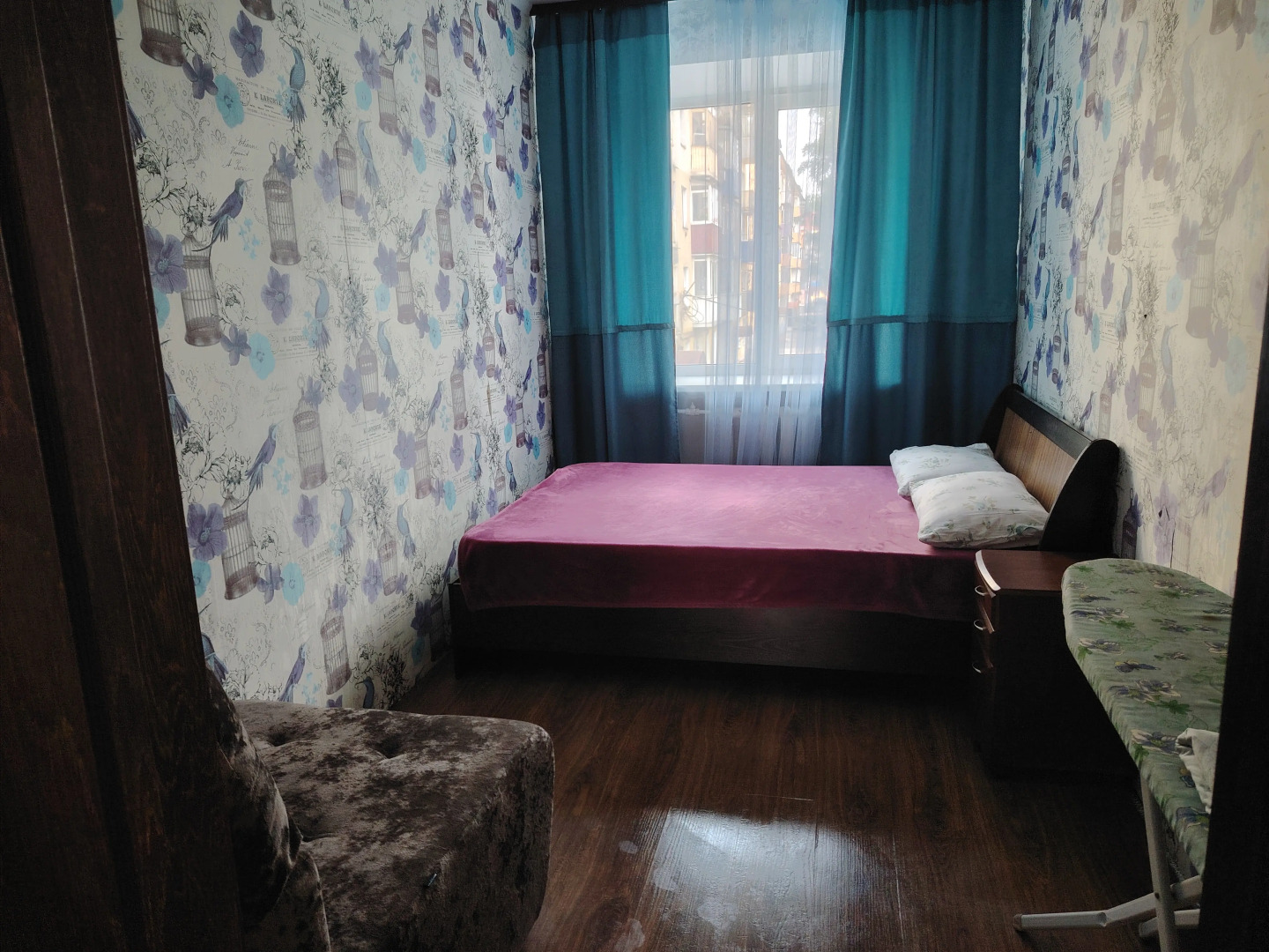 Квартира Трехкомнатная на Коммунистическом 35