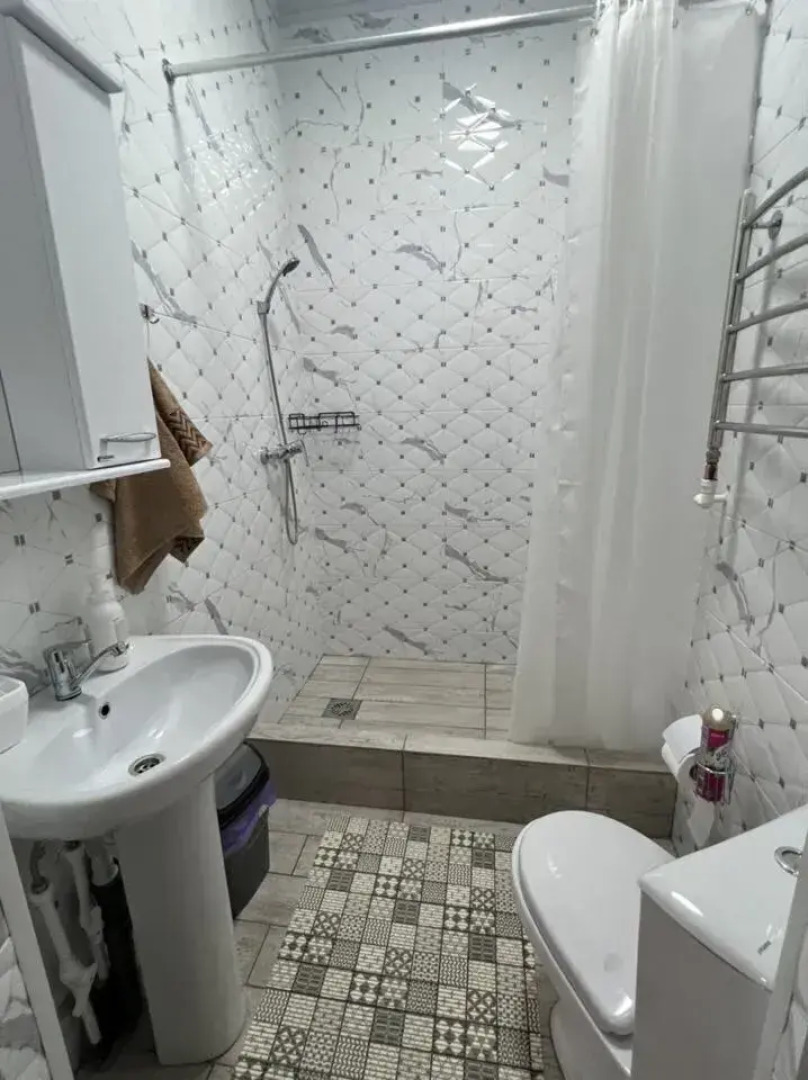 Частный дом с баней и бассейном