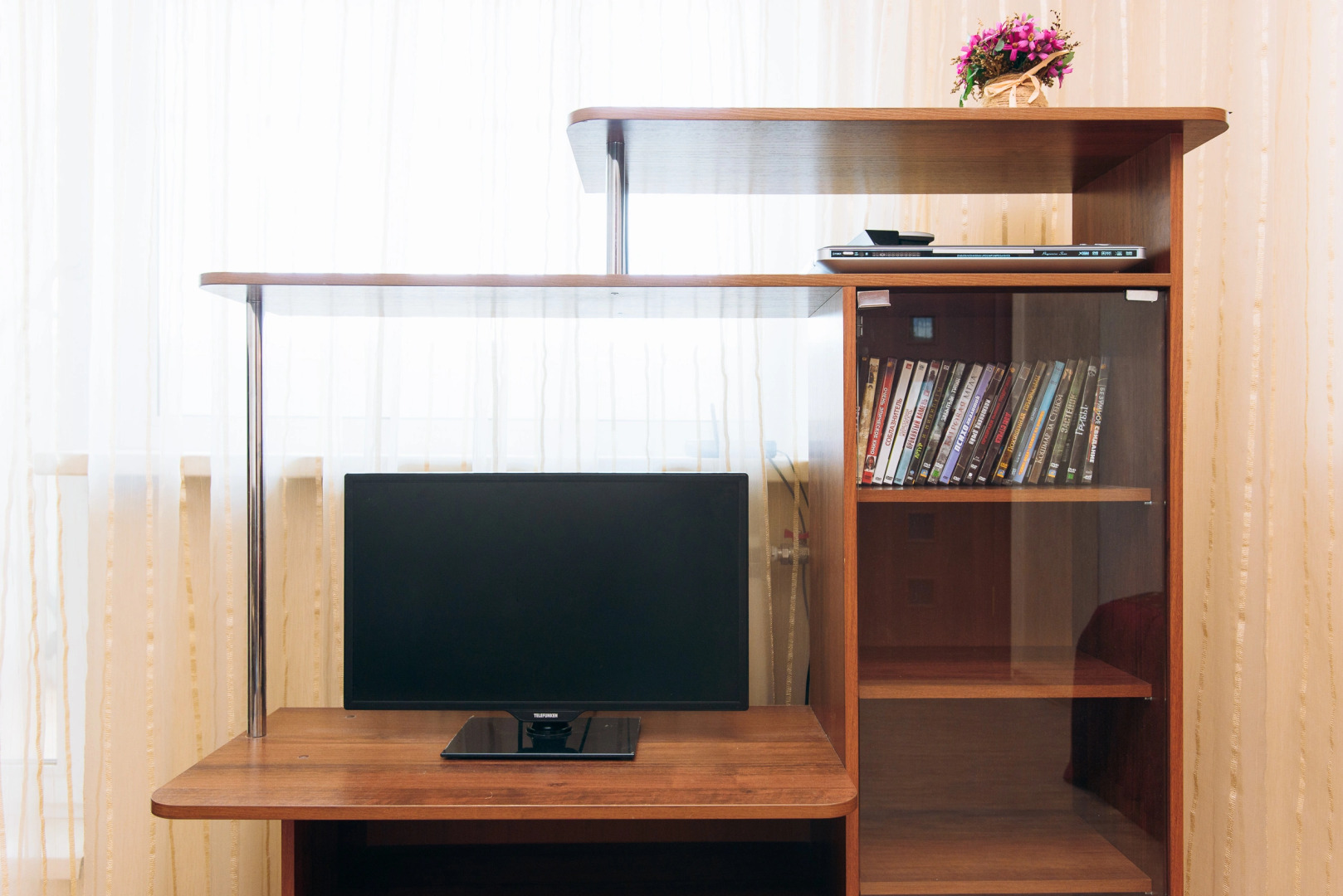 Апартаменты Серова 27