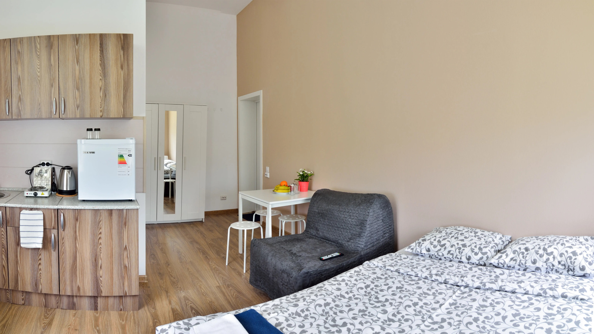 Апартаменты на Старо-Петергофском