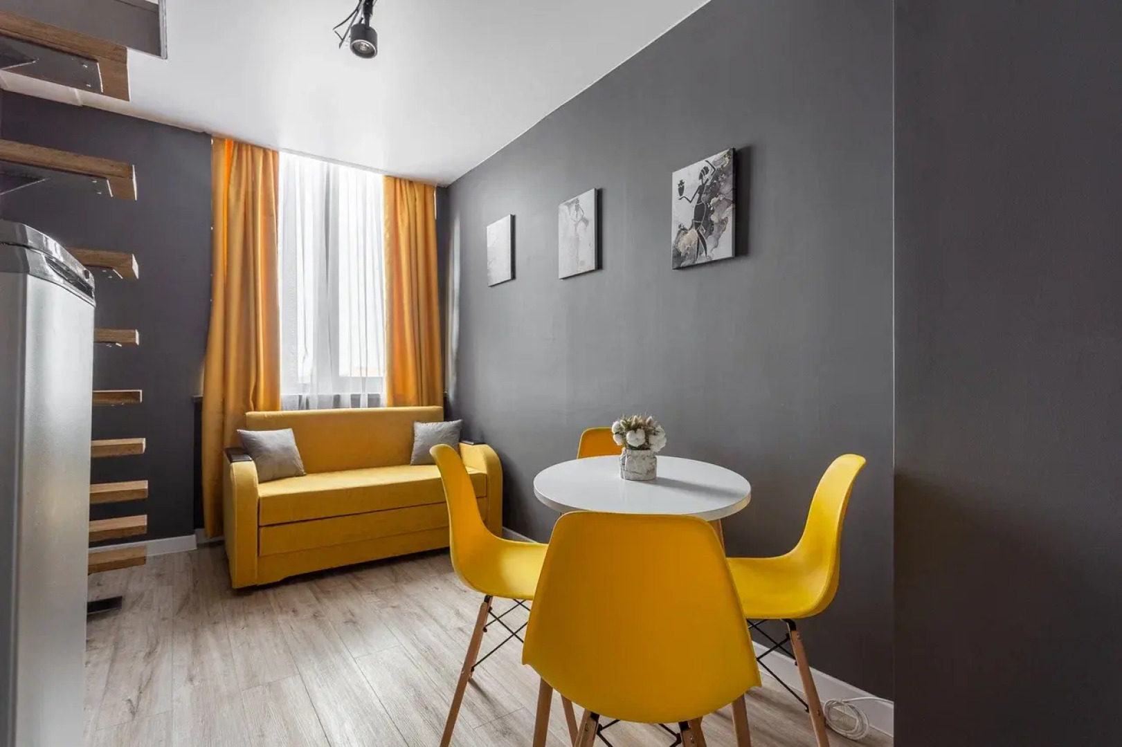 Апартаменты Двухуровневый Апартамент Сокол