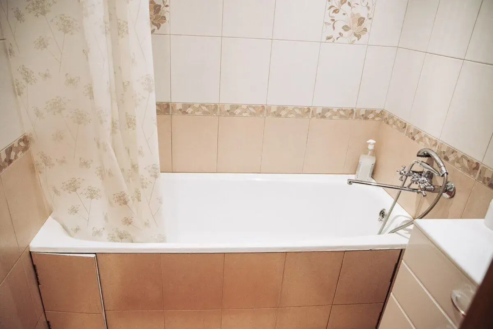 Квартира уютная на проспекте Ленина 88/4