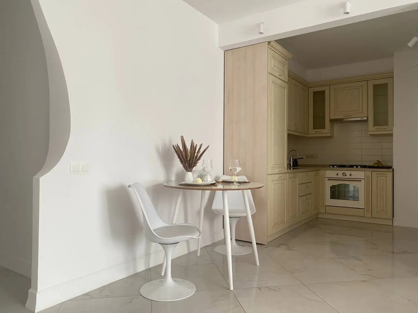 Квартира Лебединая гавань в центре города от Kravc Group