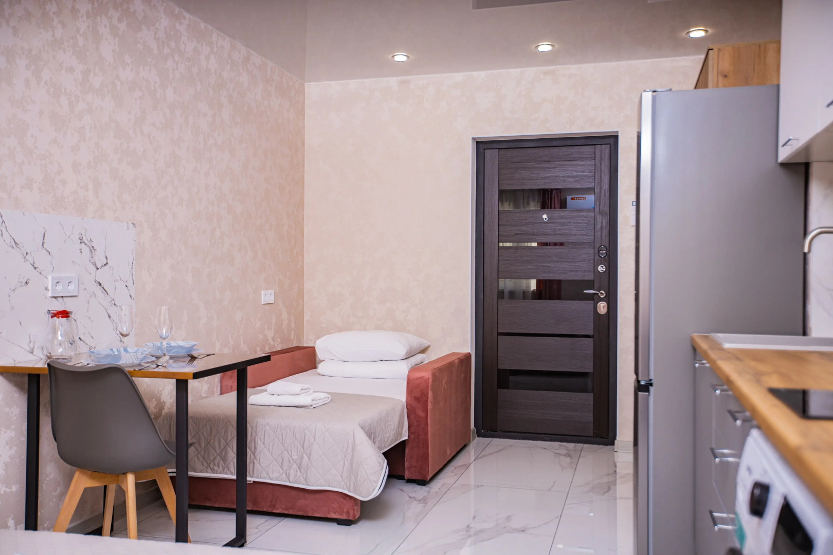 Апартаменты Студия LoveHotelSirius в ЖК бизнес класса Фрукты, Нижнеимеретинская Бухта