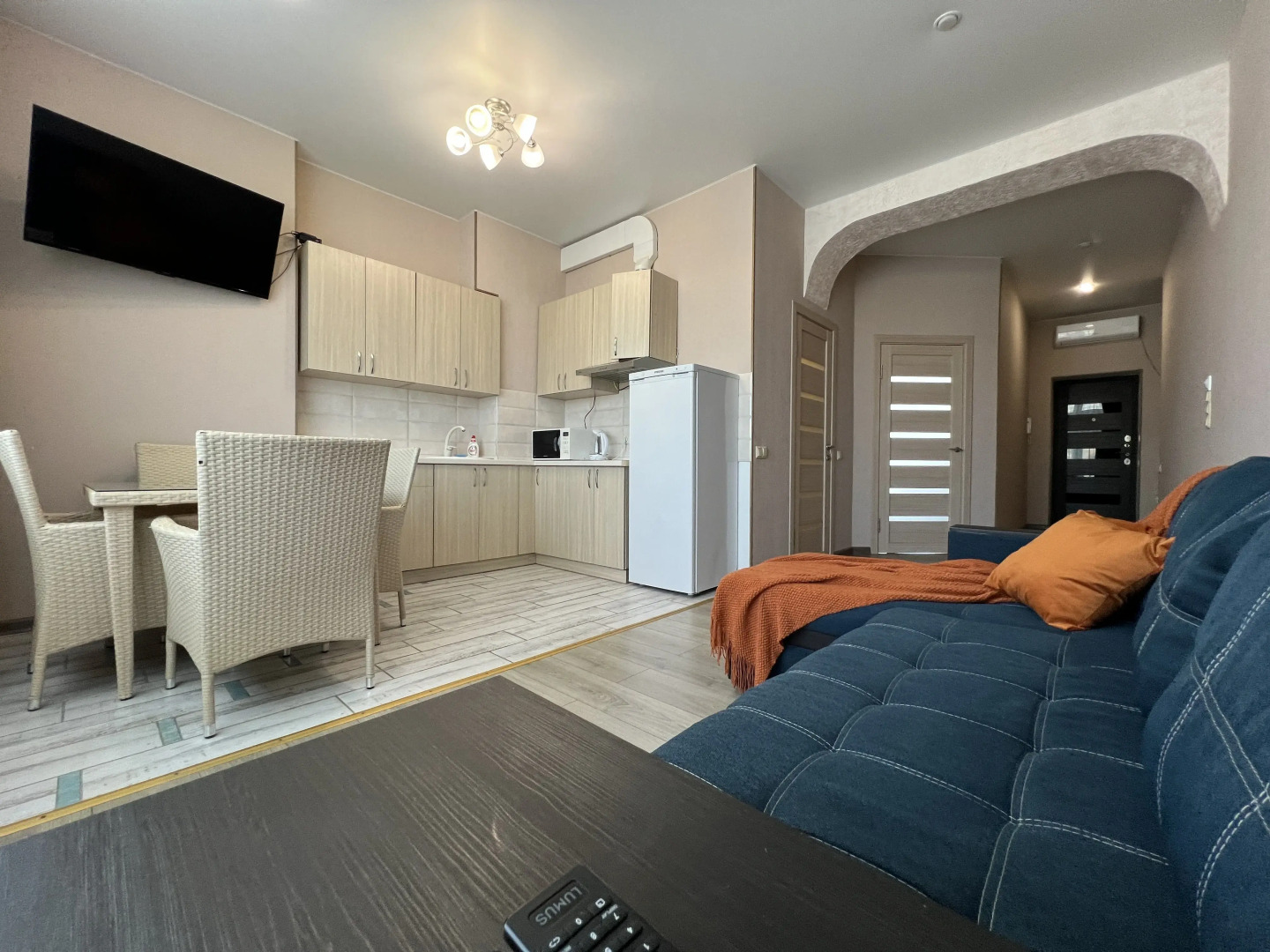 Апартаменты Евро 2-ком  Фадеева 18-23 Севастополь на Набережной