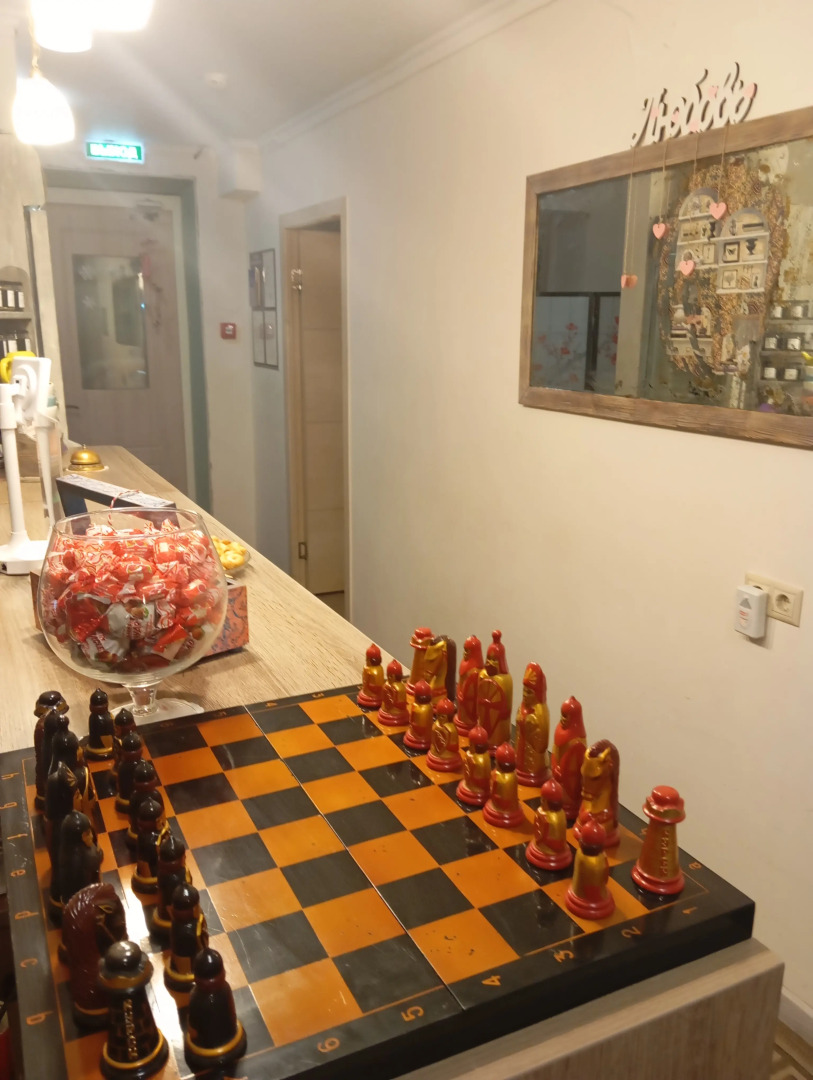 Отель Мажор