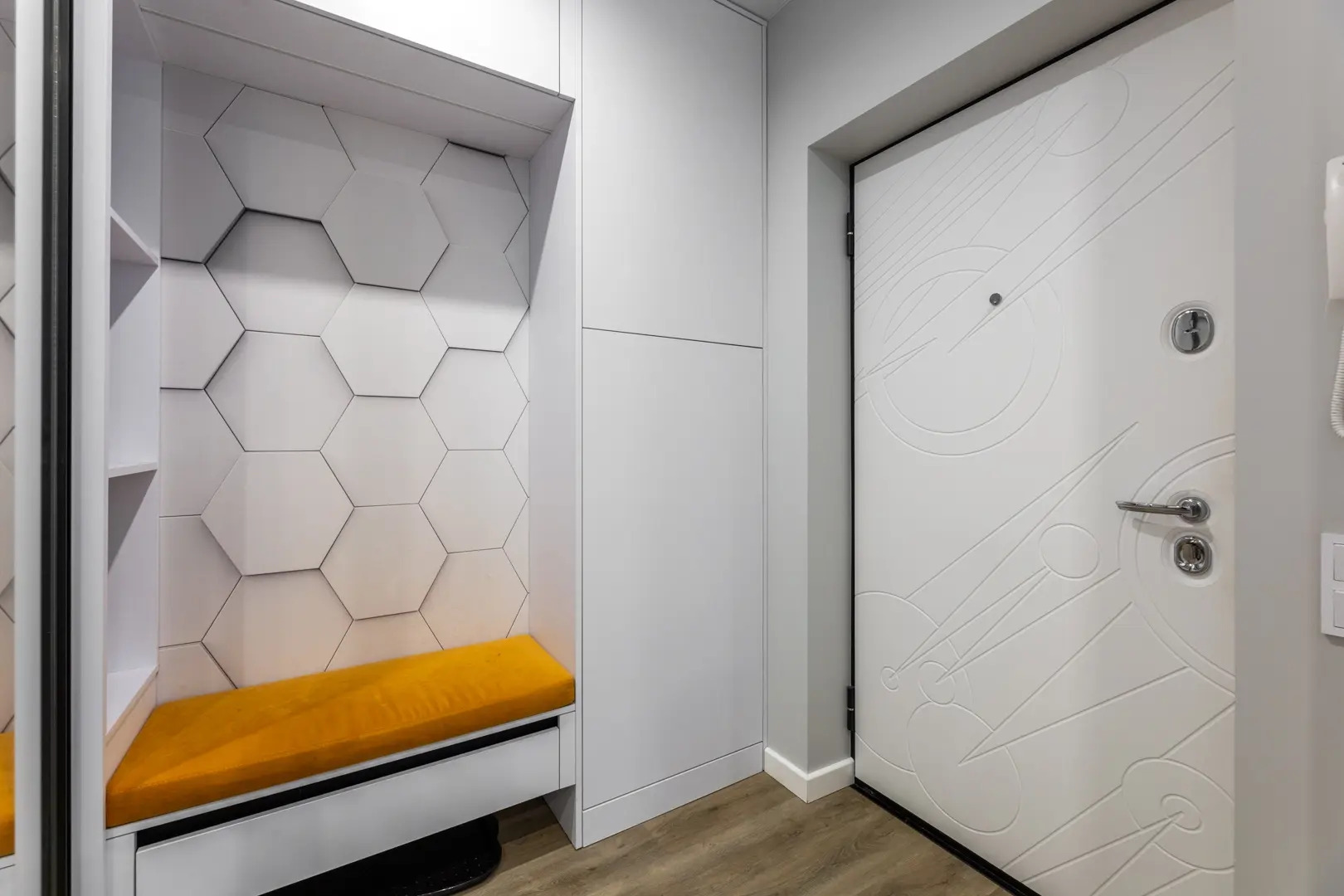 Квартира в элитнoм комплeксе Минск Мир