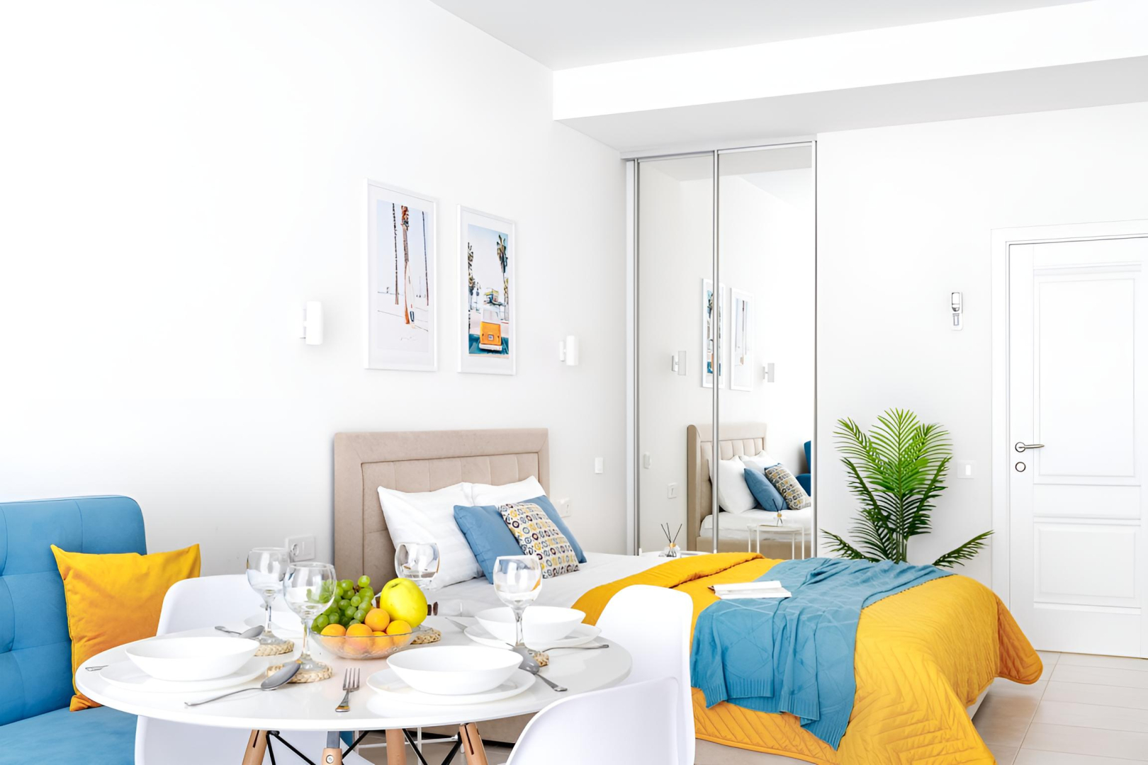 Апартаменты Светлая Просторная Современная Студия от Home Group apartments