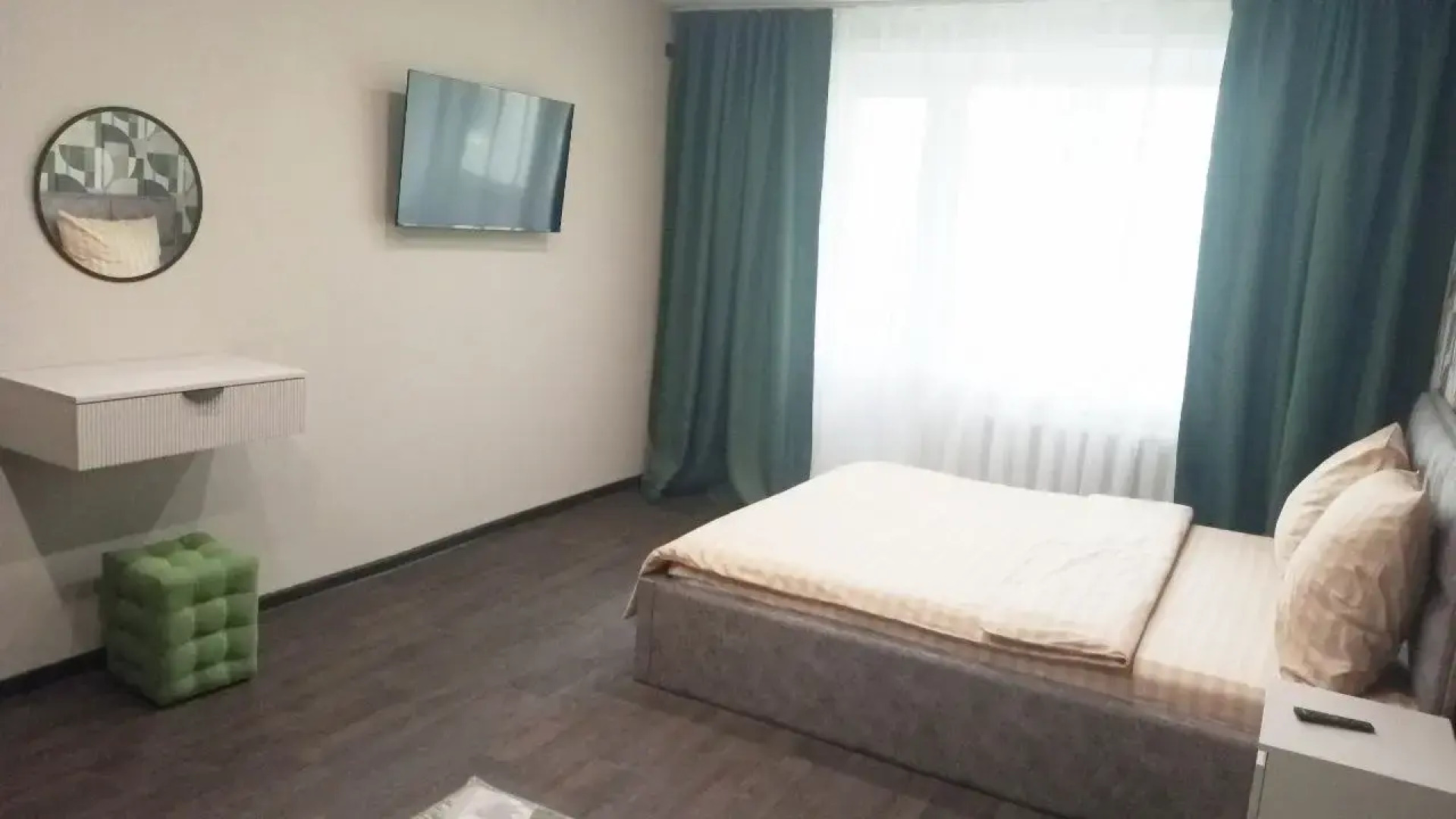 Квартира Двухкомнатная недалеко от центра