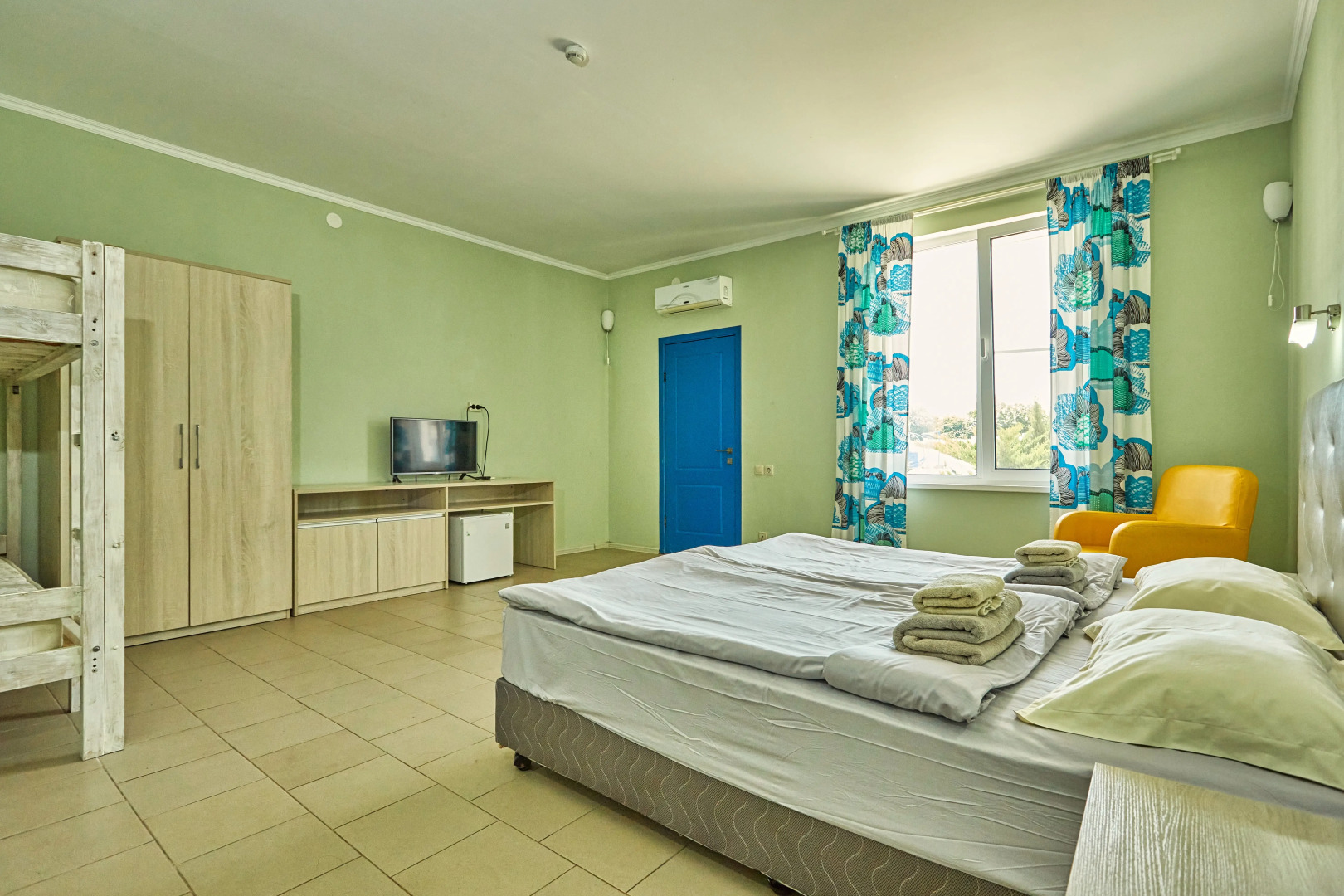 Отель Серебряный Пляж