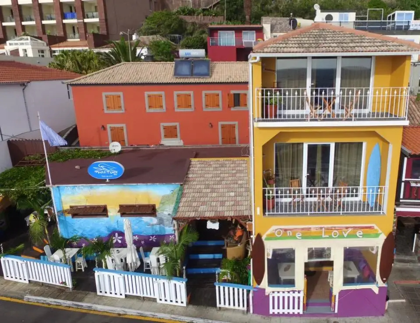 Апартаменты One Love Maktub