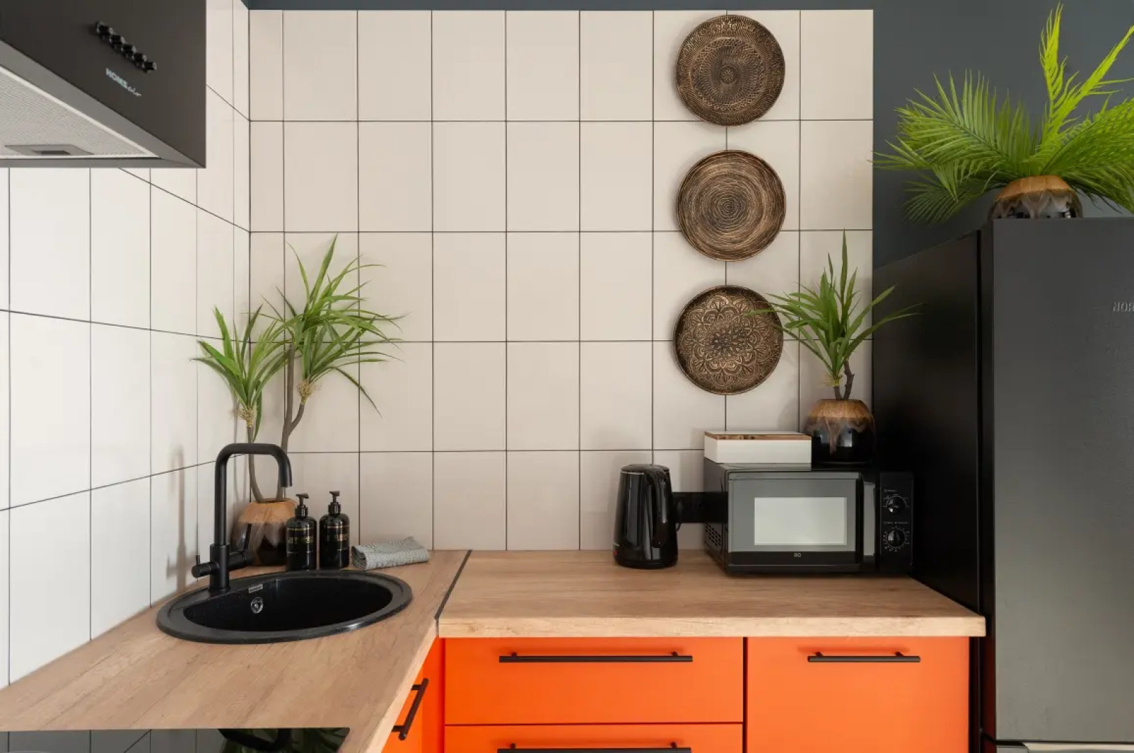 Апартаменты Novin House Kalahari