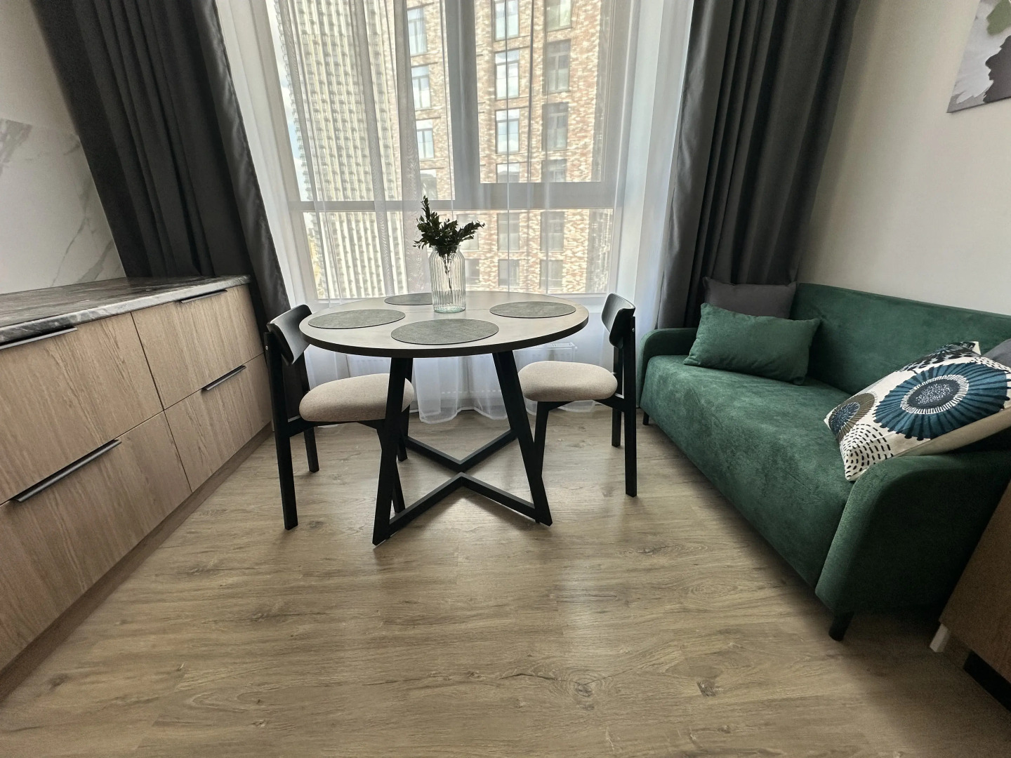 Апартаменты Уютная евродвушка с видом на Москву реку