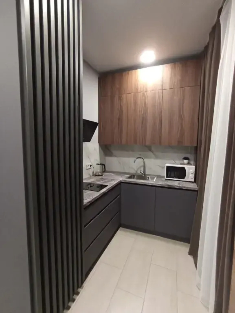 Апартаменты на набережной сети «Все в гости» на ул. Батурина, 27