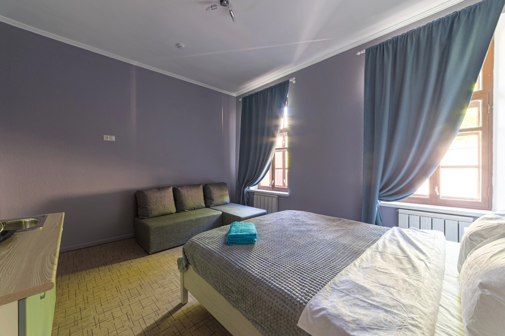 Мини-Отель Номера на Япеева