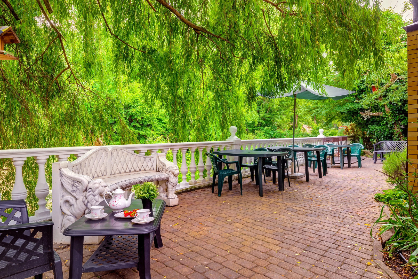 Отель Ашамба