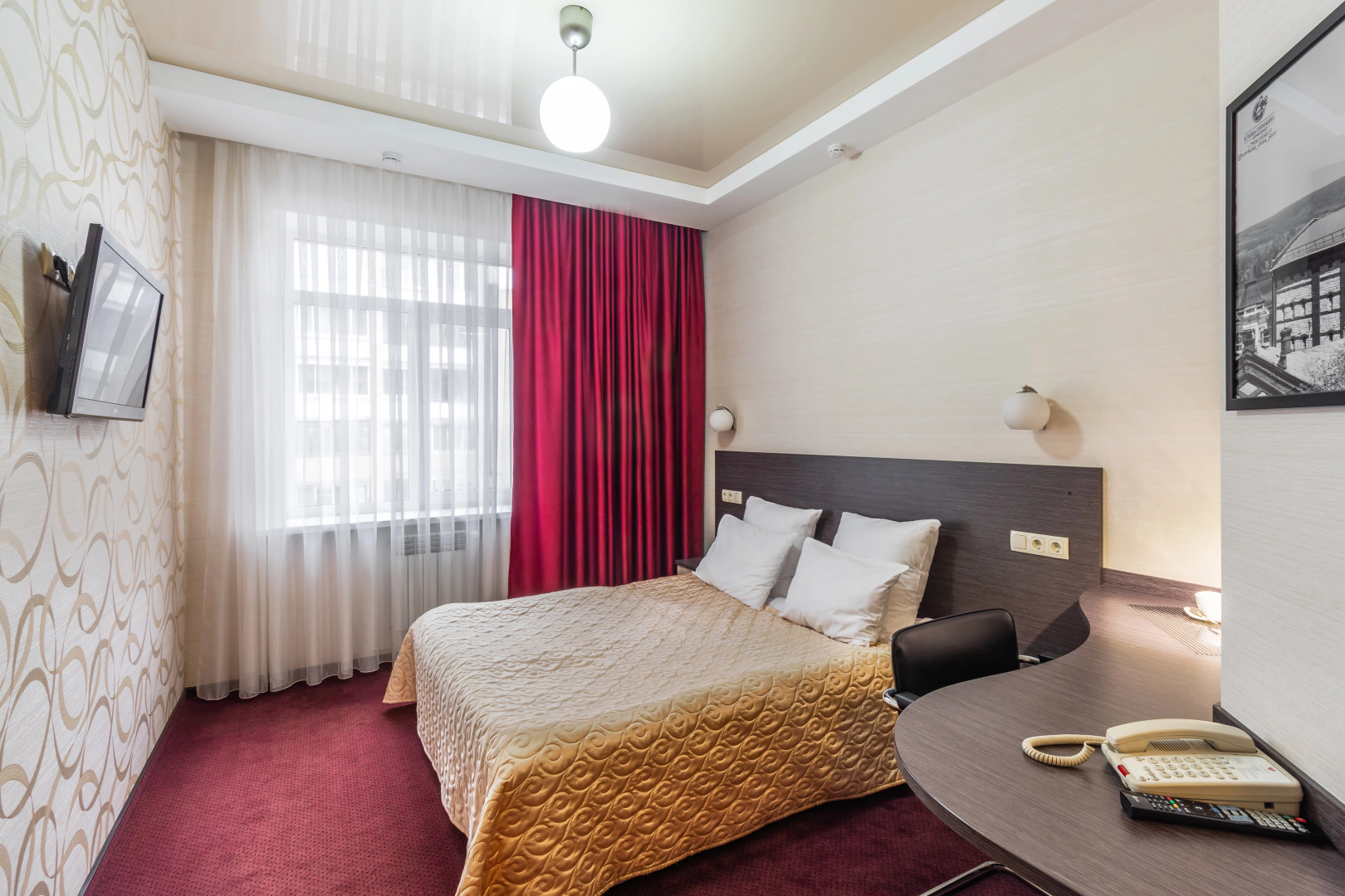 Отель Веструм