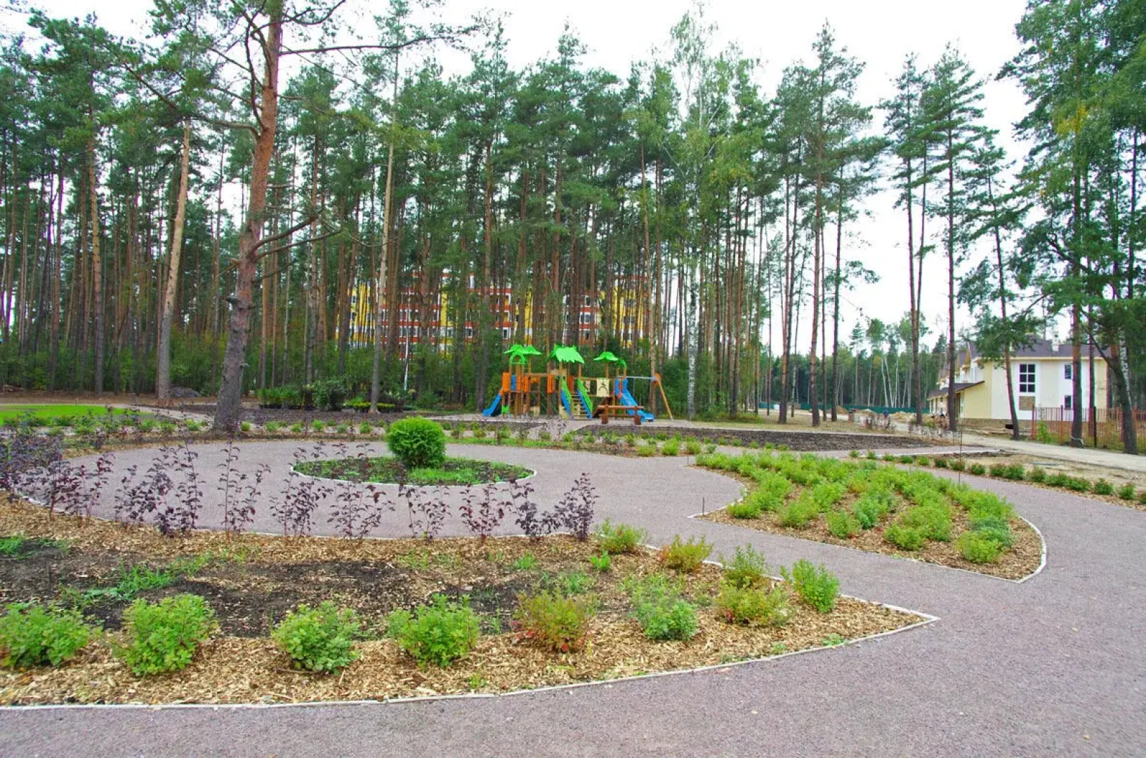 Апарт-отель Яхонтовый Лес