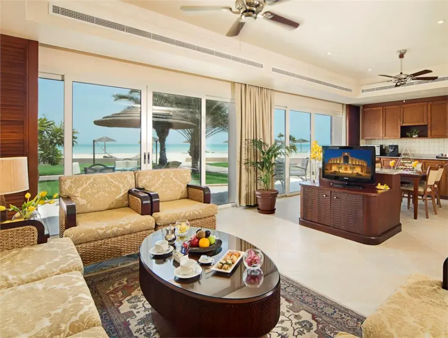 Danat Jebel Dhanna Resort