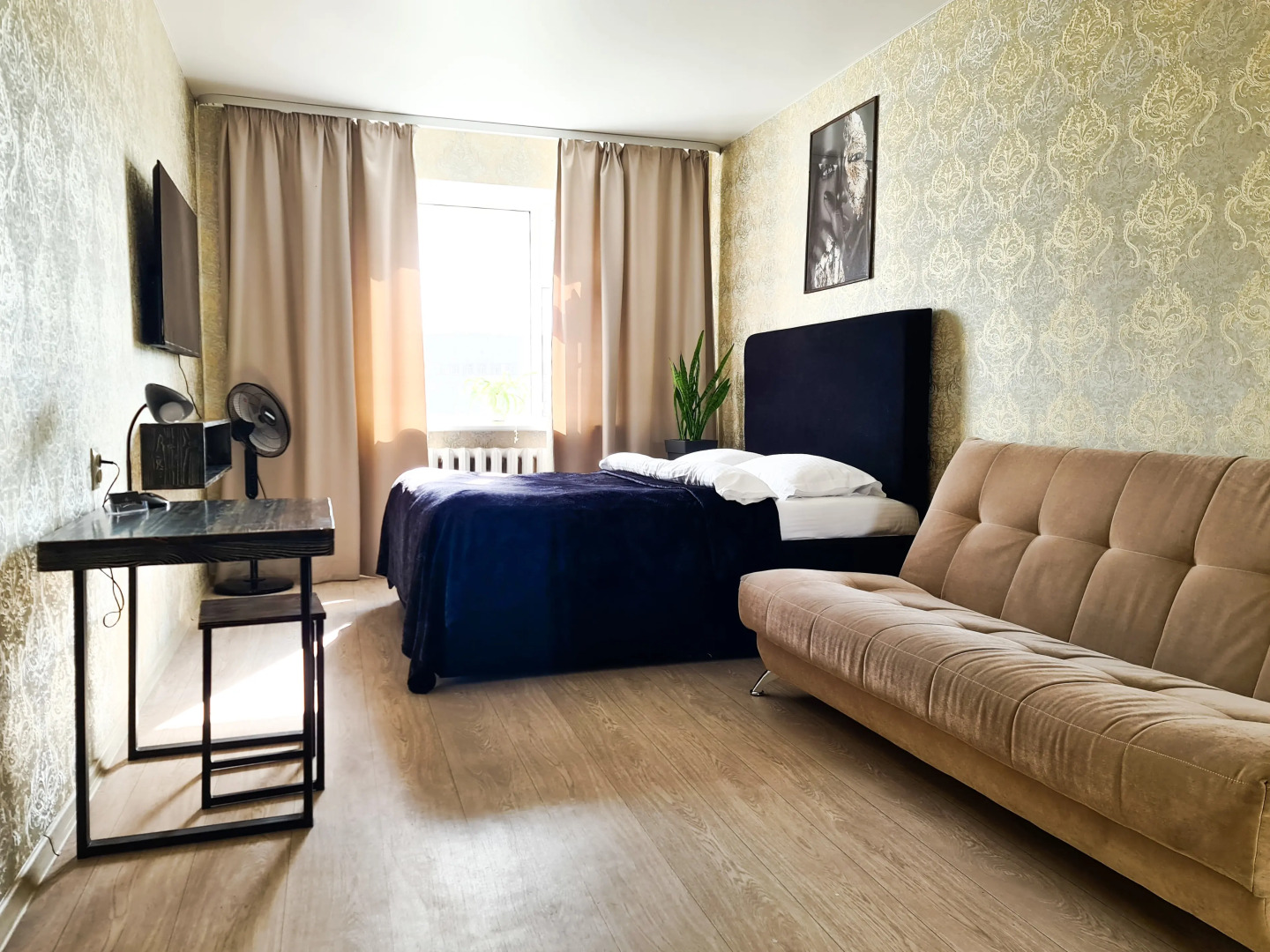 Апартаменты  Геологоразведчиков 16