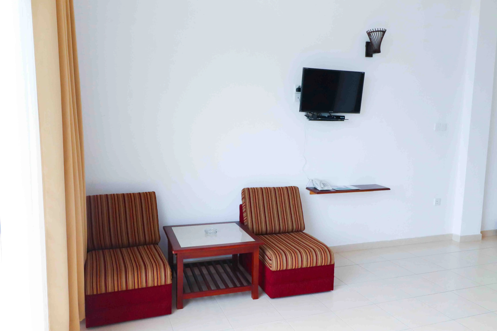 Отель Yoho Thuruliya Lodge