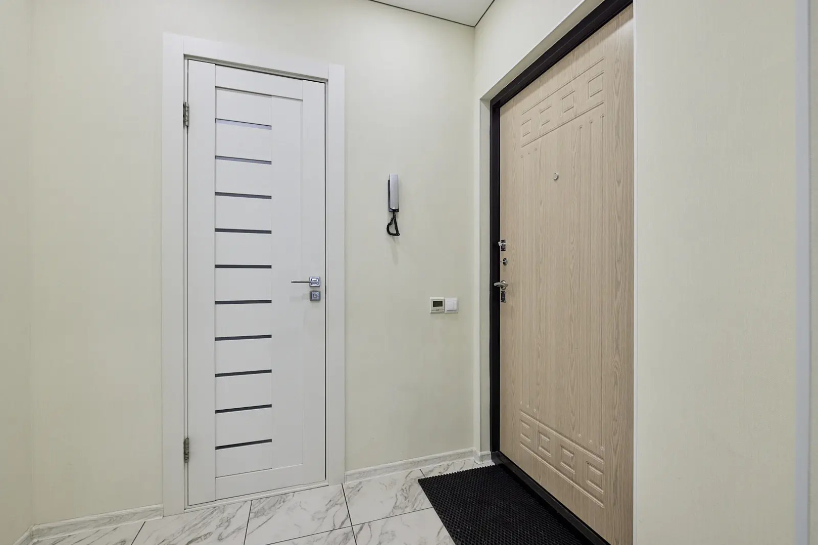 Апартаменты 2-х комнатные около Меги