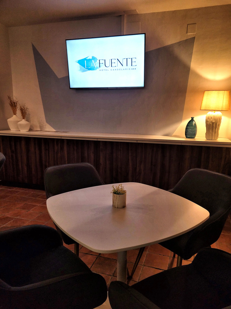 Hospedium Hotel La Fuente