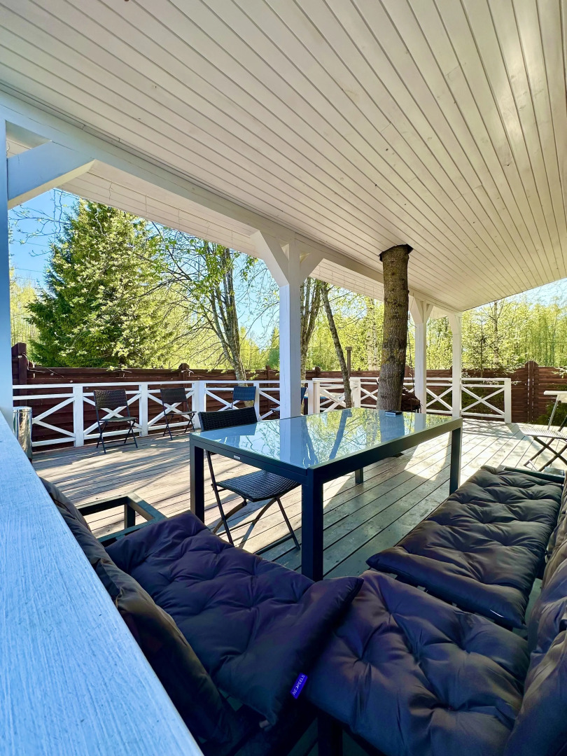 Частный дом семейный