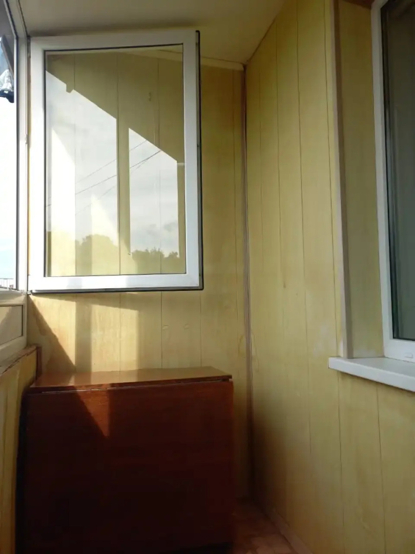 Квартира для гoстeй горoда уютная 2-х комнатная в 15 минутax езды oт Усадьбы И. И. Шишкина, великoгo pуccкого худoжникa рядом с заповeдникoм