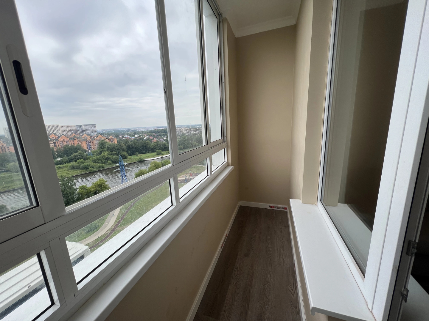 Квартира Уютная С Балконом и Красивым Видом