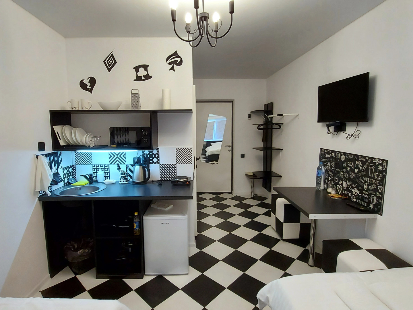 Студия "Чеширский кот"