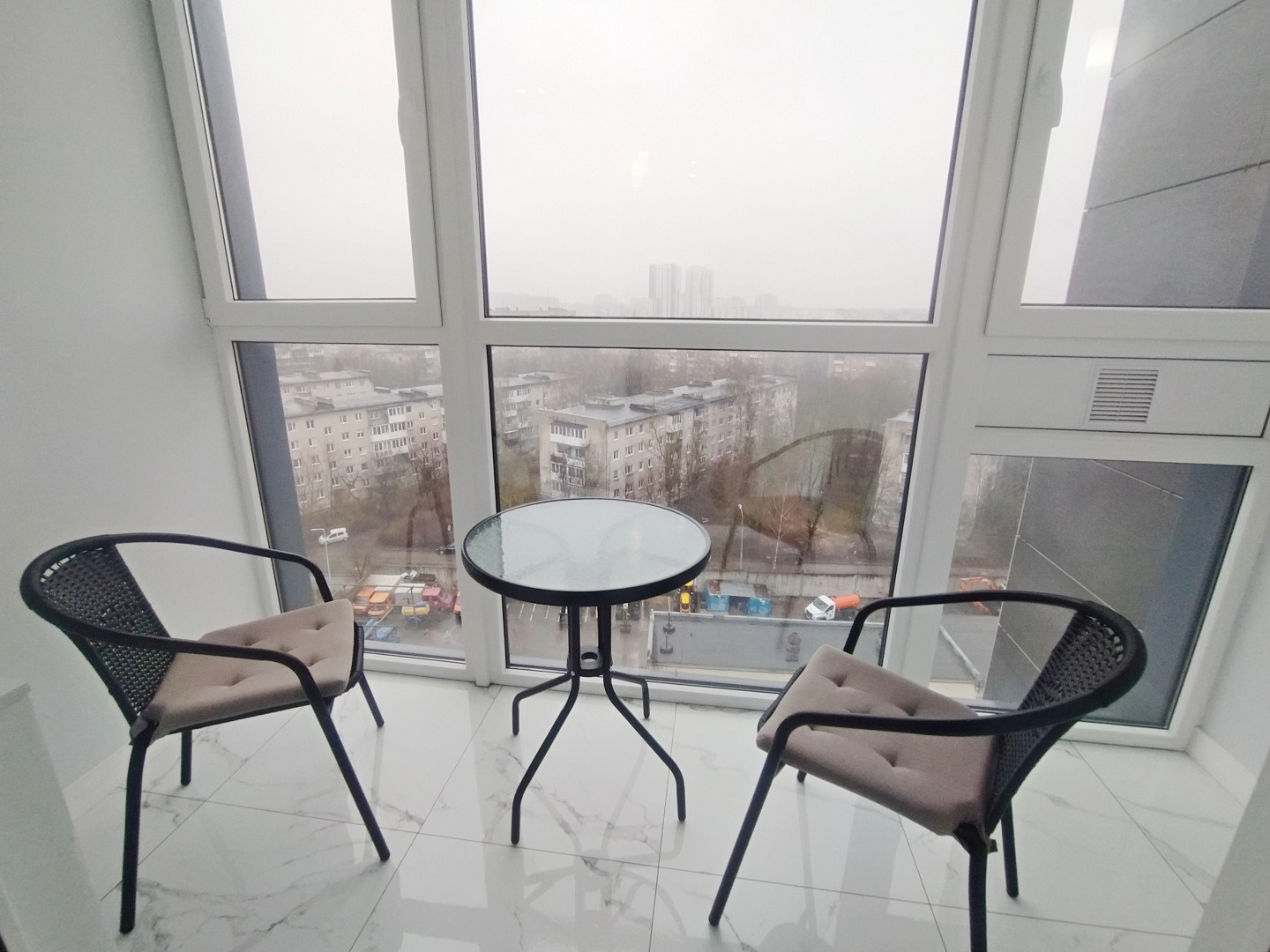 Апартаменты Люкс 2-х комнатные в Центре Новый Дом, 75 м2