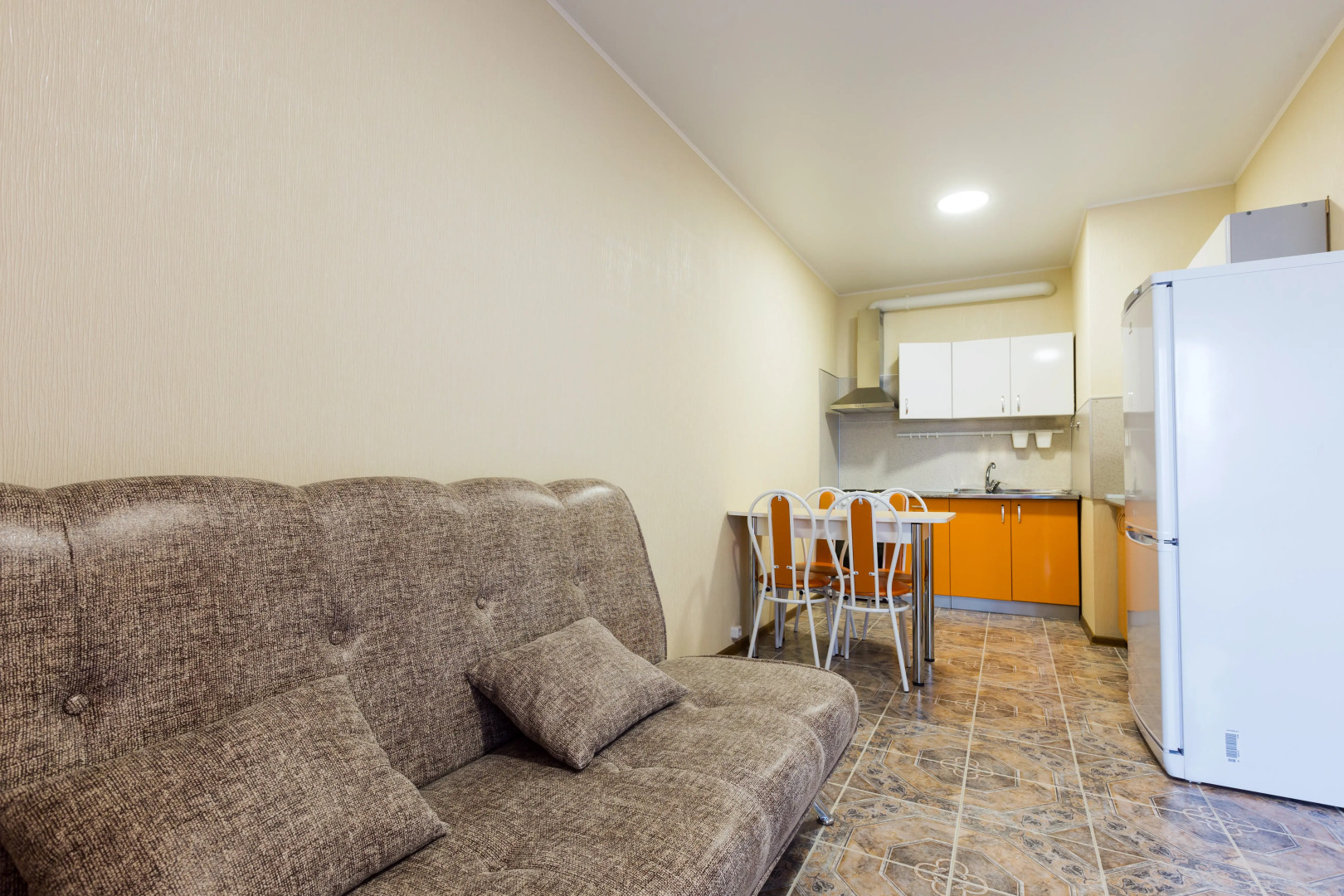 Апартаменты Азбука на Проспекте Октября 107б