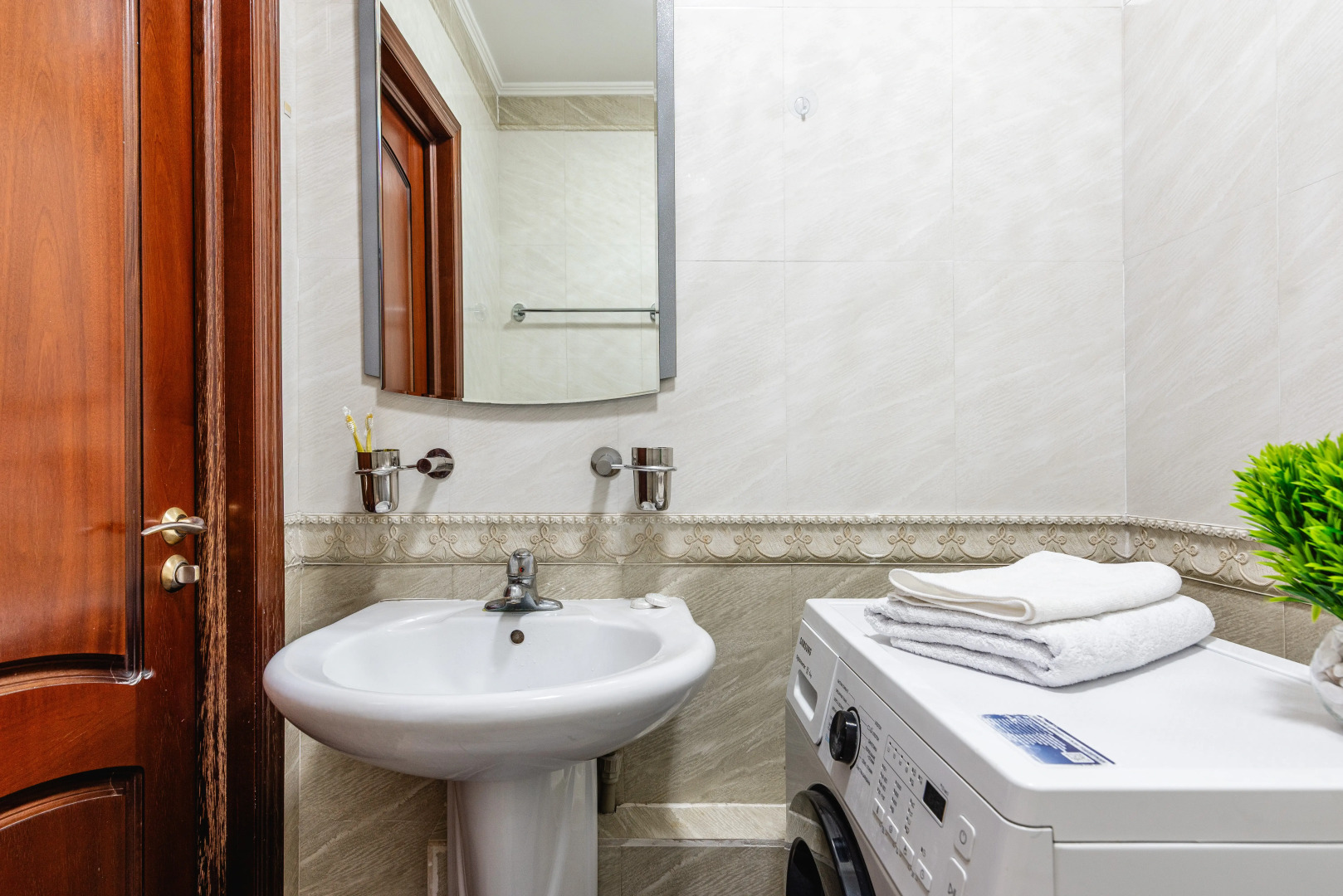 Апартаменты Просторные 3-х комнатные в стиле минимализм