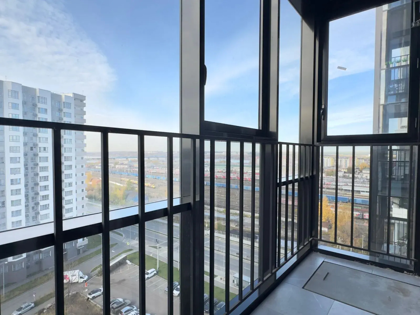 Квартира Премьер Апарт на Татьяны Барамзиной 38