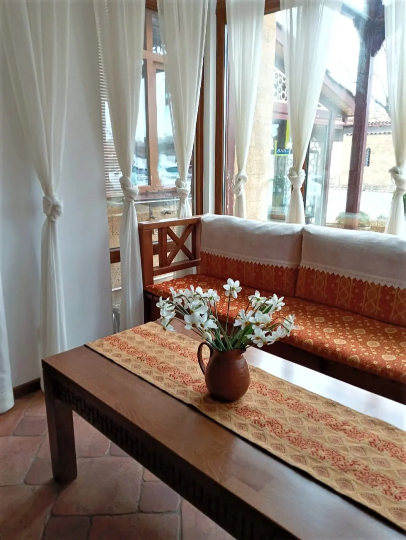 Отель Джеваль