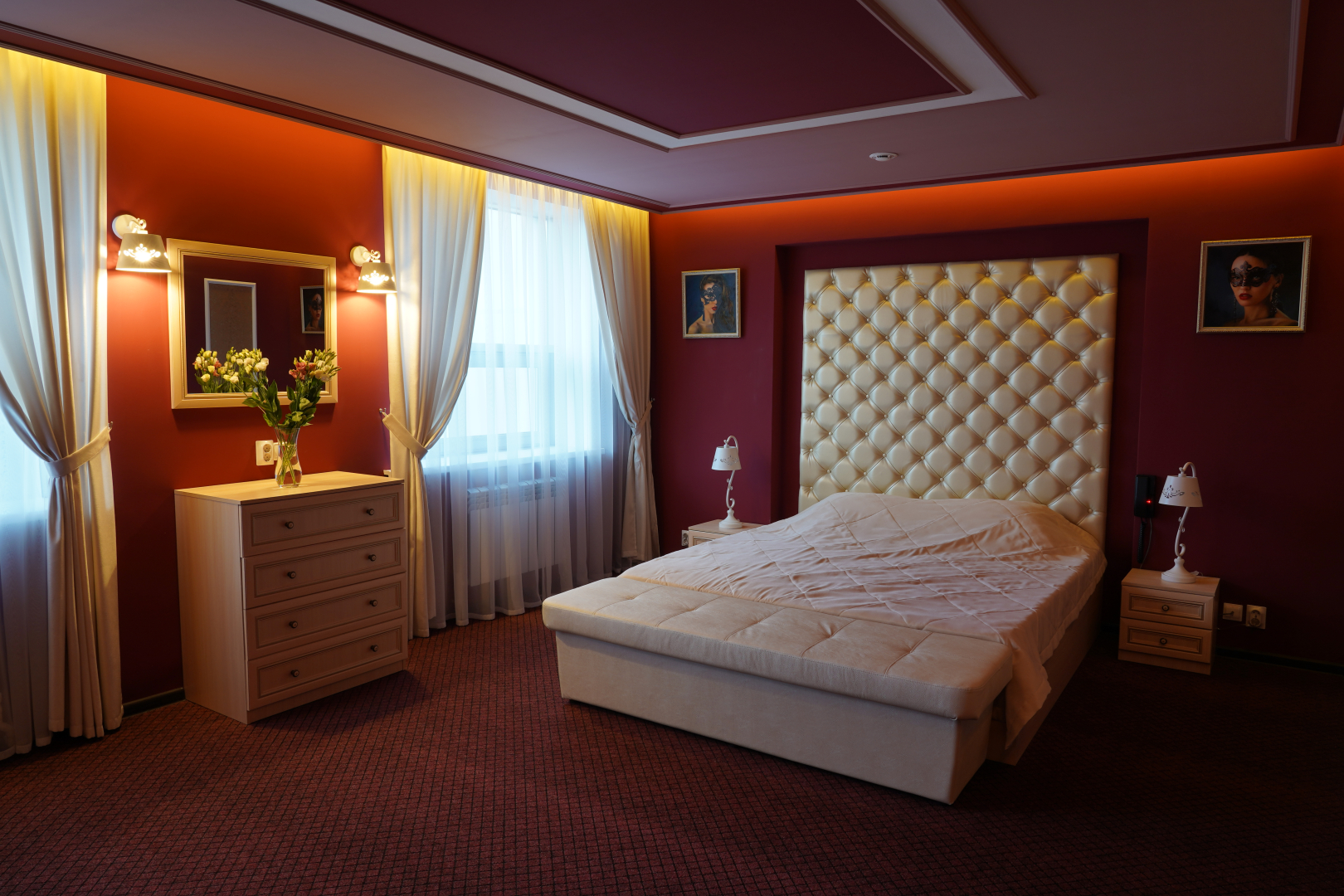 Отель Макхолл