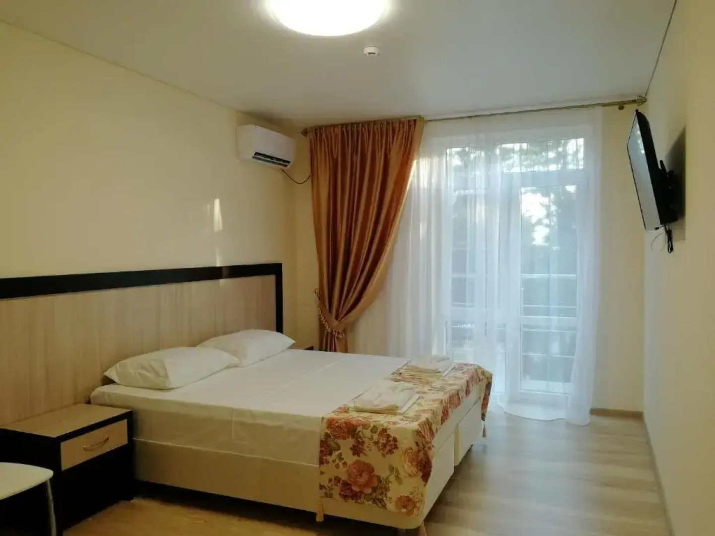 Гостевой Дом Бриз