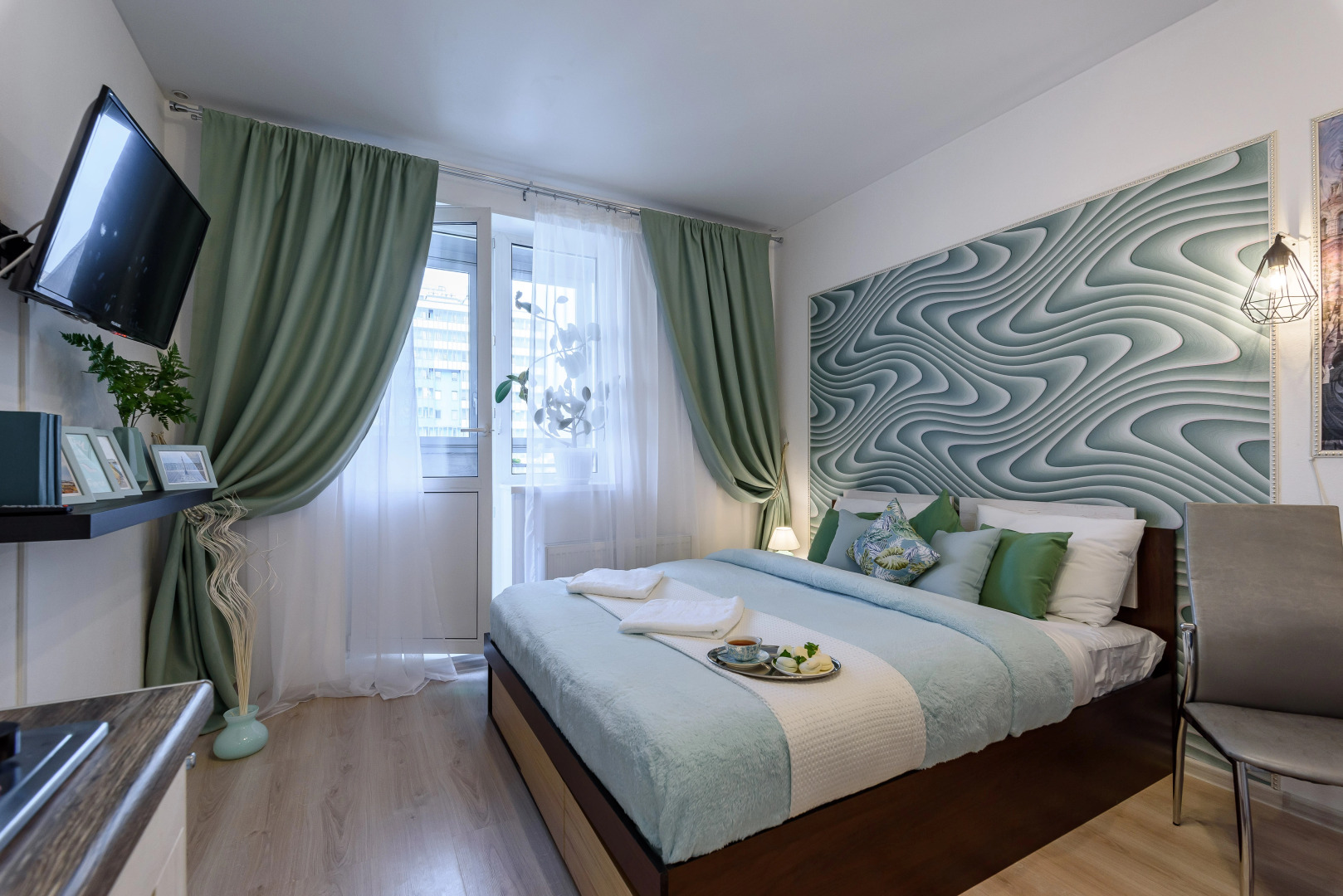 Апартаменты Voyage Lime Style на Парашютной 42/2